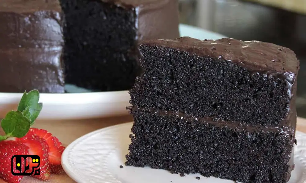  در روش تهیه کیک شکلاتی و خامه‌ای از چه موادی استفاده میشود 