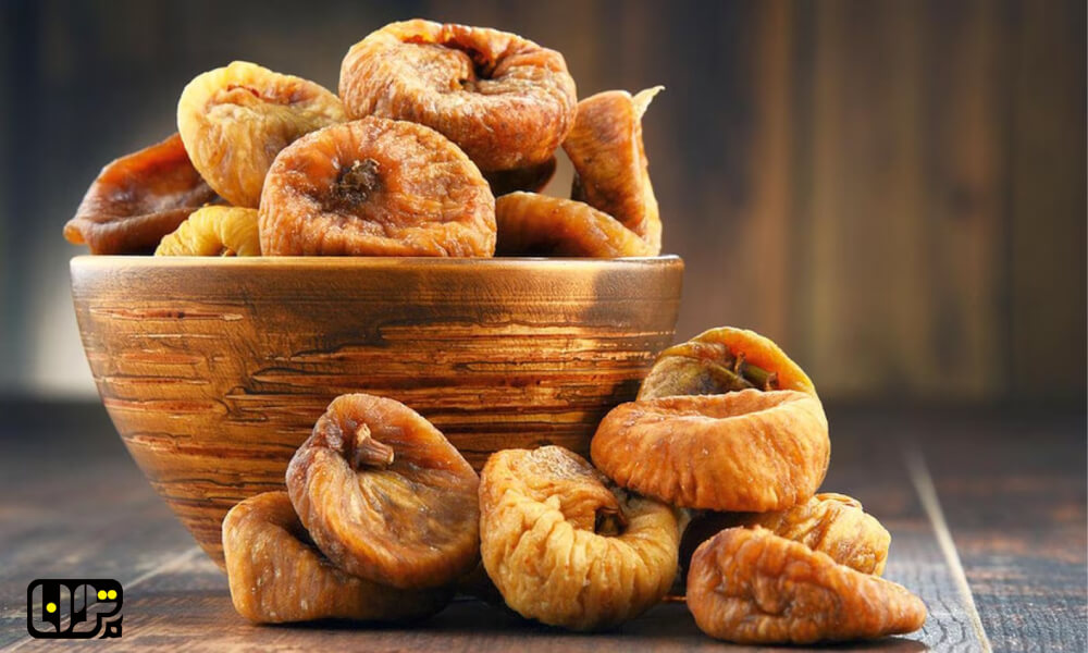 تصویز میوه خشک برای شب یلدا