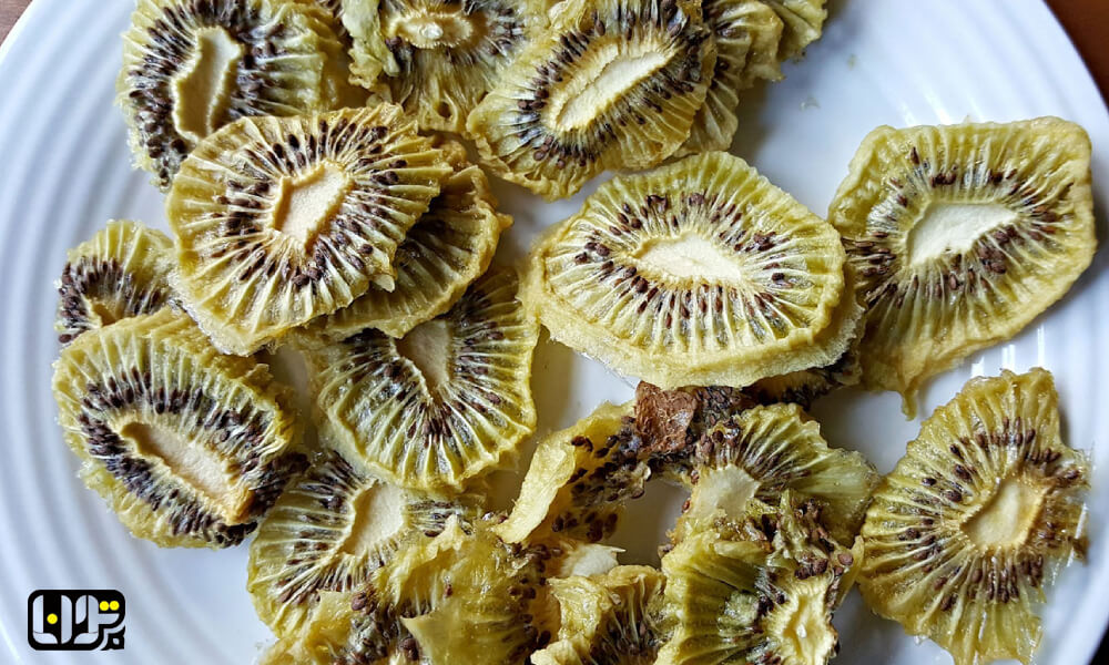 تصویز میوه خشک برای شب یلدا